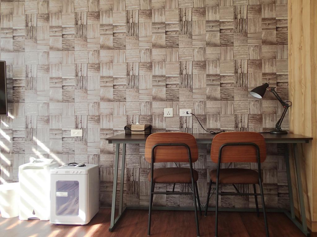 Meow G Cafe Hostel Хуалиен Сити Стая снимка